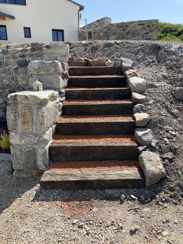 Escaliers extérieurs près de Baraqueville
